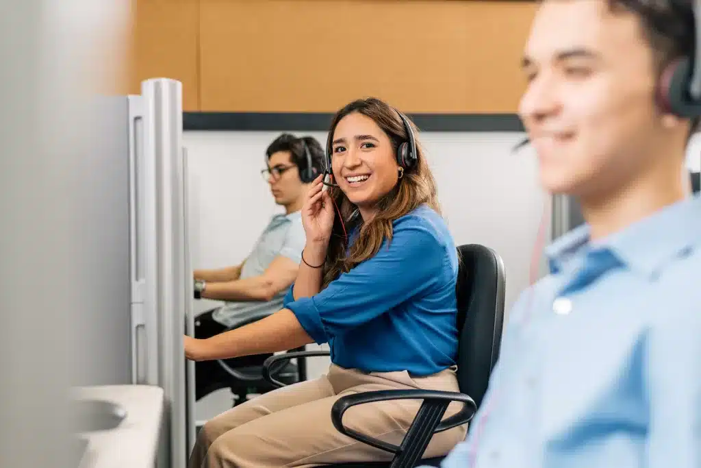 Offshore Call Centers: Unlocking Cost Savings and Efficiency - Intelemark